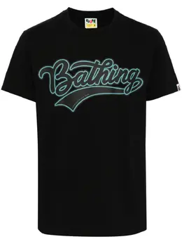 A BATHING APE®: Футболка с принтом 