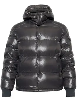 Moncler: Тёмная куртка 