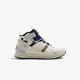 LACOSTE: Бежевые кроссовки  Run Breaker