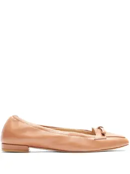 Stuart Weitzman: Бежевые лоферы 