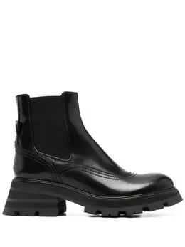 Alexander McQueen: Чёрные ботинки  Wander
