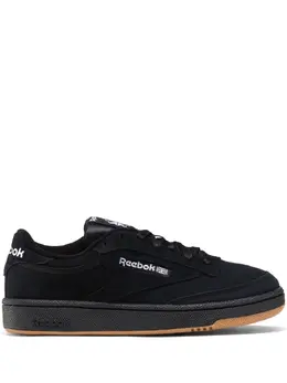 Reebok: Чёрные кроссовки  Club C 85