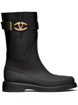 Valentino Garavani: Чёрные ботинки 