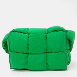 Bottega Veneta: Зелёная сумка  Padded Cassette