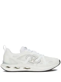 Valentino Garavani: Белые кроссовки 