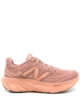 New Balance: Коричневые кроссовки  Fresh Foam