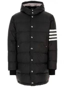 Thom Browne: Чёрное пальто  4-Bar