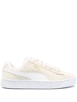 PUMA: Бежевые кроссовки  Suede