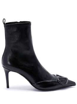 Valentino Garavani: Чёрные ботинки 