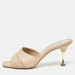 Manolo Blahnik: Бежевые сандалии 