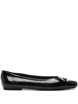 Ferragamo: Чёрные балетки  Gancini