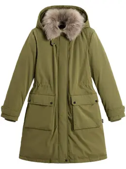 Woolrich: Зелёный пуховик  Arctic