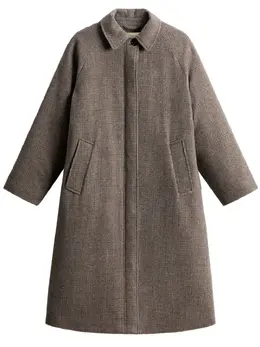 Woolrich: Коричневое пальто 