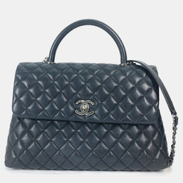 Chanel: Чёрная сумка на руку 