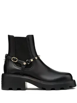 Valentino Garavani: Чёрные ботинки 