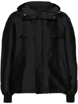 Alexander McQueen: Чёрная куртка 