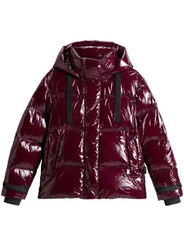 Woolrich: Красный пуховик 