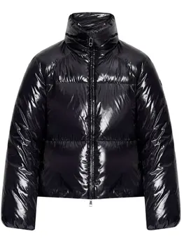 Moncler: Чёрная куртка 