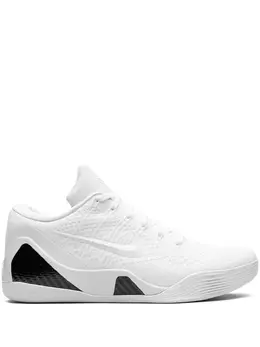 Nike: Белые кроссовки 