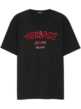 Versace: Чёрная футболка 