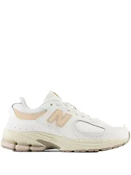 New Balance: Белые кроссовки  2002R