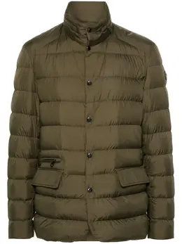 Moncler: Зелёная куртка 