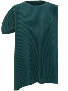 Homme Plissé Issey Miyake: Тёмный жилет 