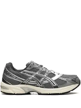 ASICS: Серебристые кроссовки 
