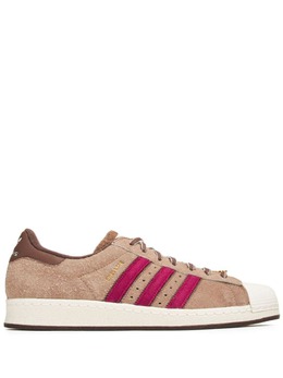 adidas: Бежевые кроссовки  Superstar