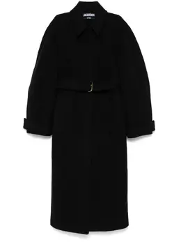 Jacquemus: Чёрное пальто 
