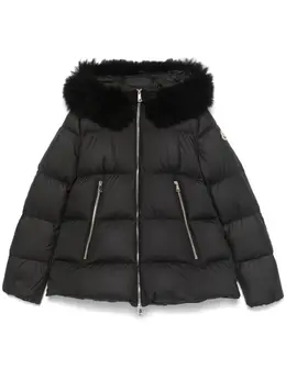 Moncler: Чёрный пуховик 