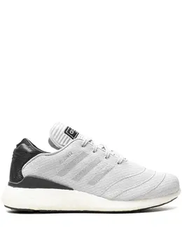 adidas: Чёрные кроссовки  PureBoost