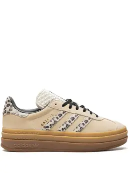 adidas: Белые кроссовки  Gazelle