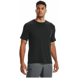 Under Armour: Чёрная футболка 