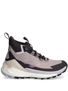 adidas: Фиолетовые кроссовки  Terrex Free Hiker