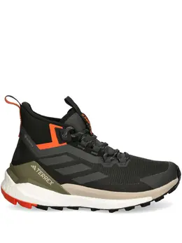adidas: Чёрные кроссовки  Terrex Free Hiker