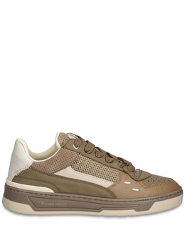 Filling Pieces: Коричневые кроссовки 