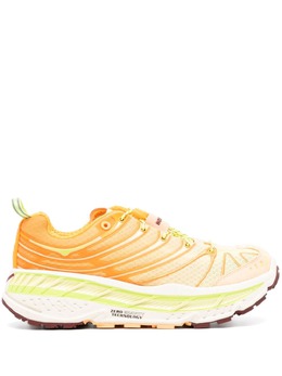 HOKA: Оранжевые кроссовки 