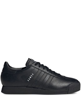 adidas: Чёрные кроссовки 