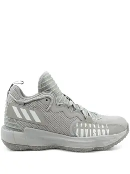 adidas: Светлые кроссовки  Dame 7