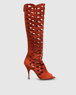 Brian Atwood: Помаранчеві чоботи 