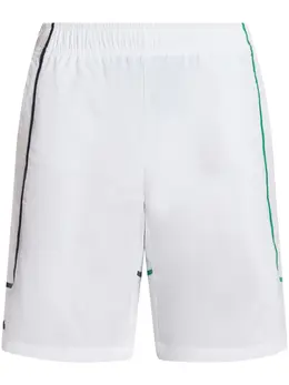 Lacoste: Белые шорты 