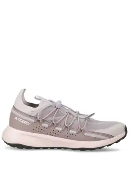 adidas: Кроссовки  Terrex Voyager 21