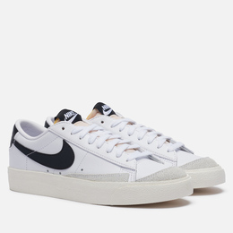Nike: Белые кроссовки  Blazer Low 77