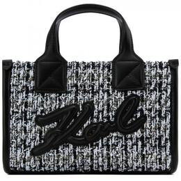 Karl Lagerfeld: Чёрная сумка 