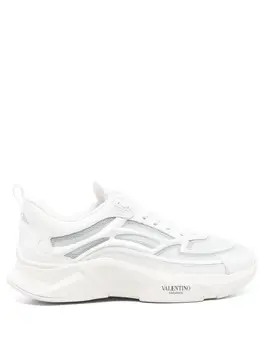 Valentino Garavani: Белые кроссовки 