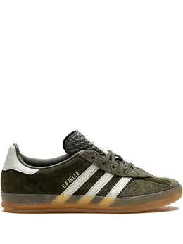 adidas: Зелёные кроссовки  Gazelle Indoor
