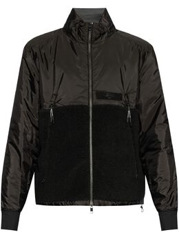 Moncler: Чёрная куртка 