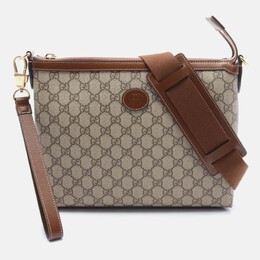 Gucci: Бежевая сумка  GG Supreme