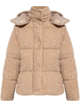 Moncler: Бежевая куртка 